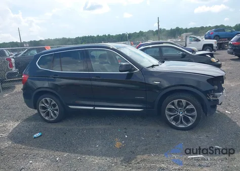 2016 BMW X3 xDrive28I z USA, uszkodzony, nr VIN 5UXWX9C52G0D93853
